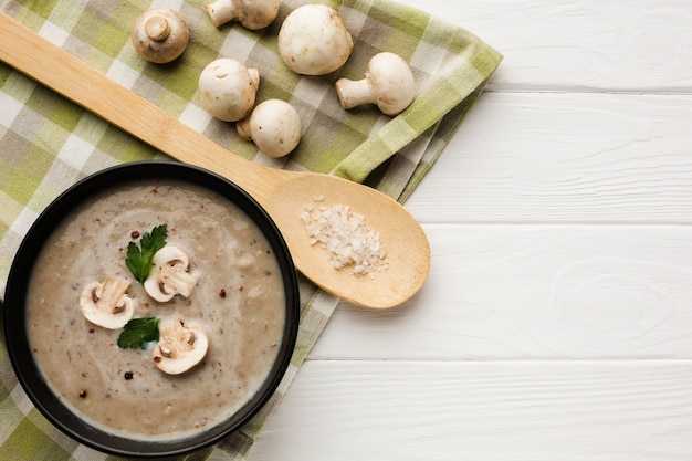 Пошаговый процесс приготовления каши с грибами